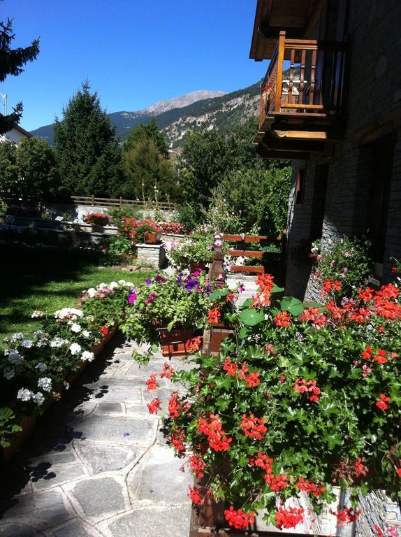 Residence Cascina Genzianella Oulx Dış mekan fotoğraf